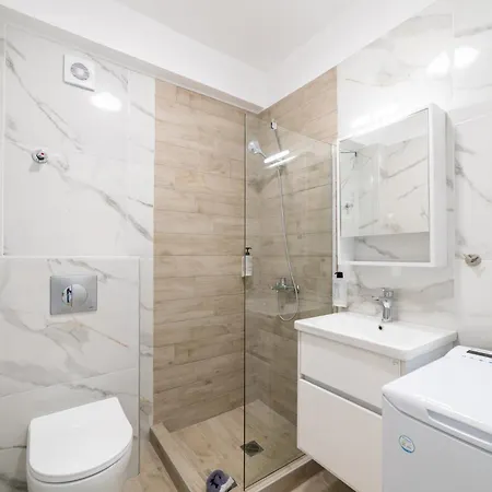 Perla Complex By Horizon Homes