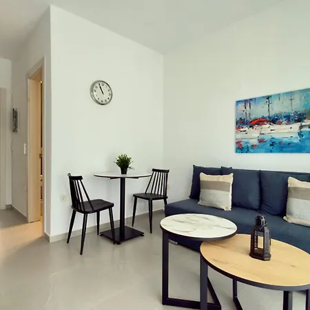 Perla Complex By Horizon Homes Ofrínion
